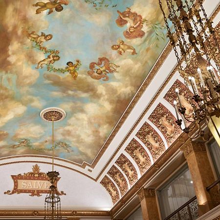 The Pfister Hotel Milwaukee Eksteriør billede