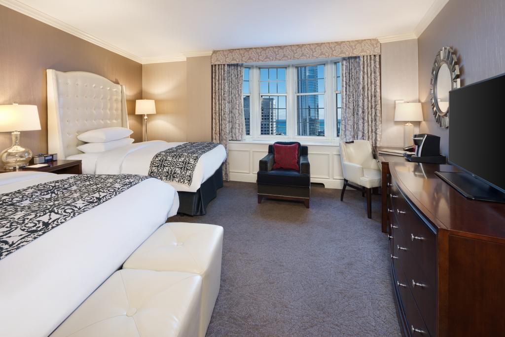 The Pfister Hotel Milwaukee Eksteriør billede
